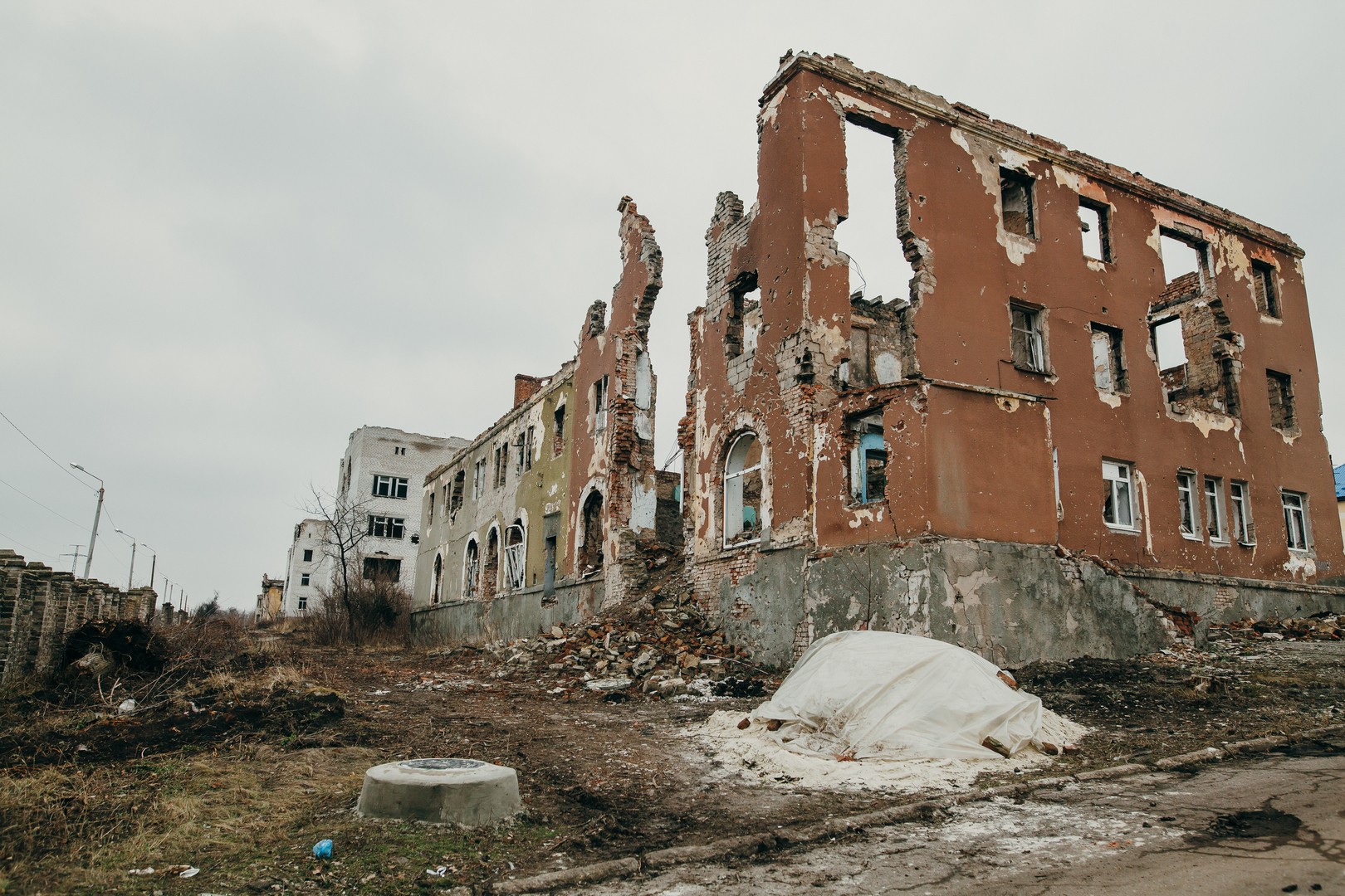 A hospital in Eastern Ukraine destroyed by bombs